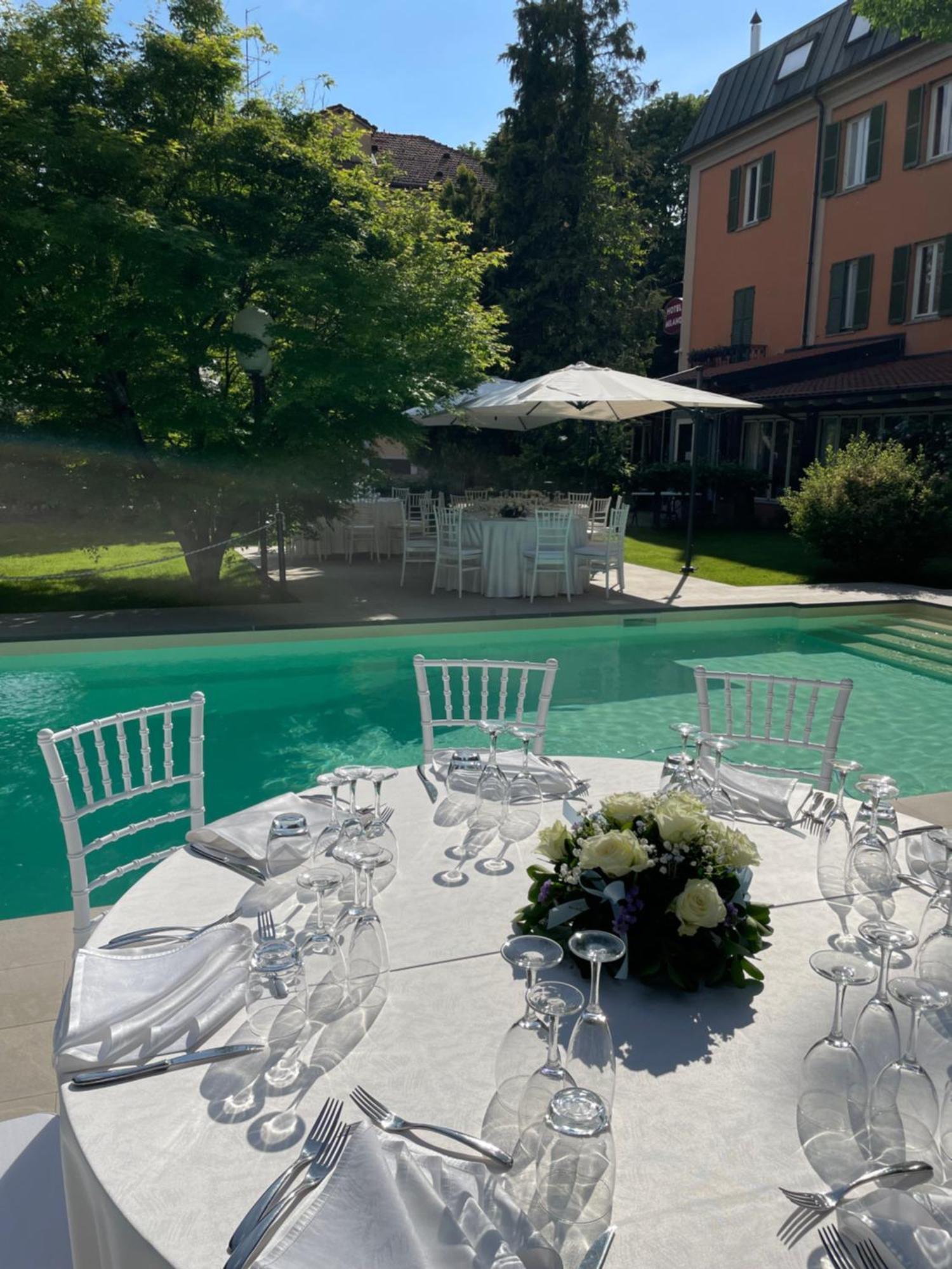 Hotel Milano Pool & Garden Salice Terme Luaran gambar