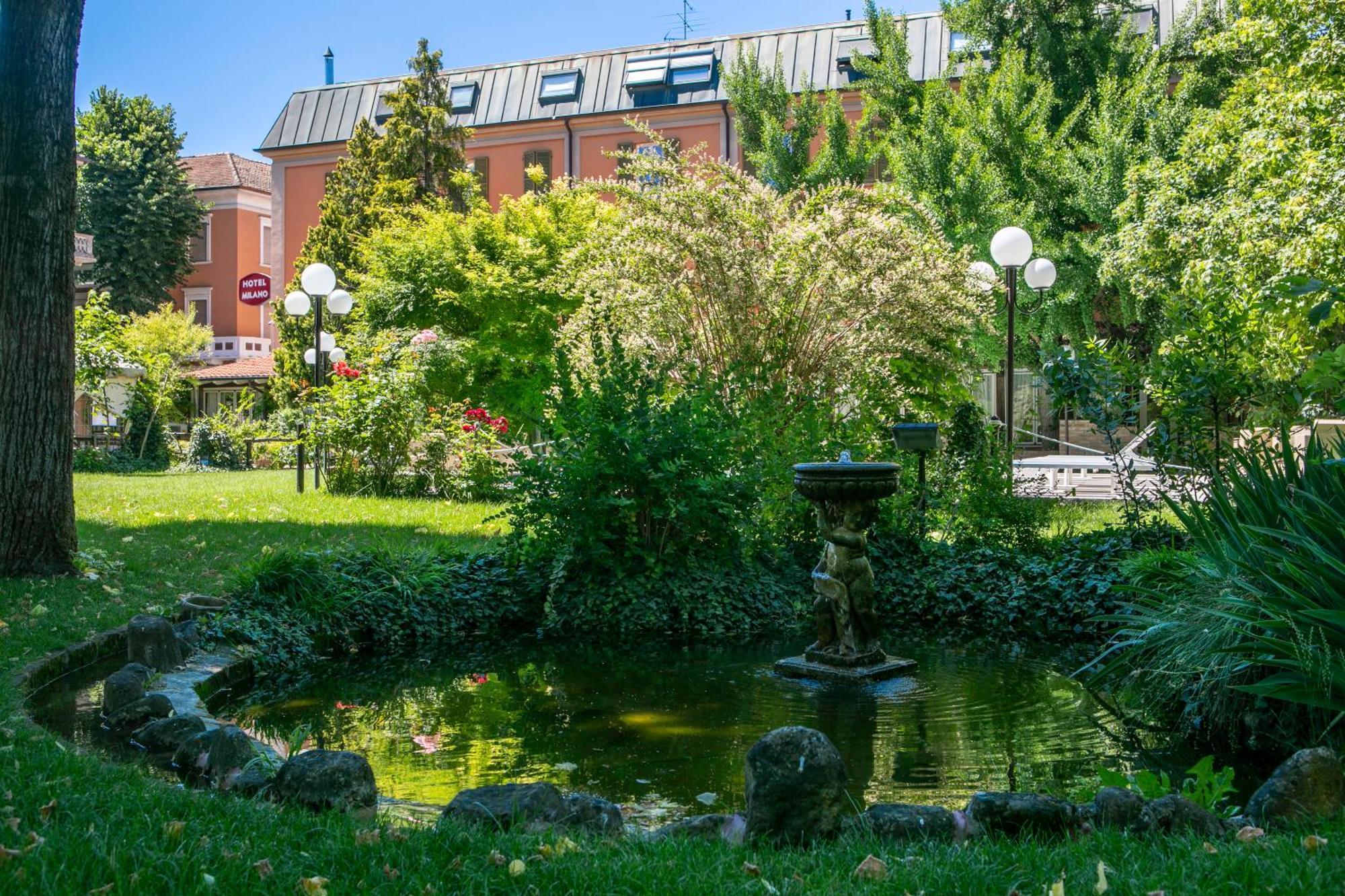 Hotel Milano Pool & Garden Salice Terme Luaran gambar